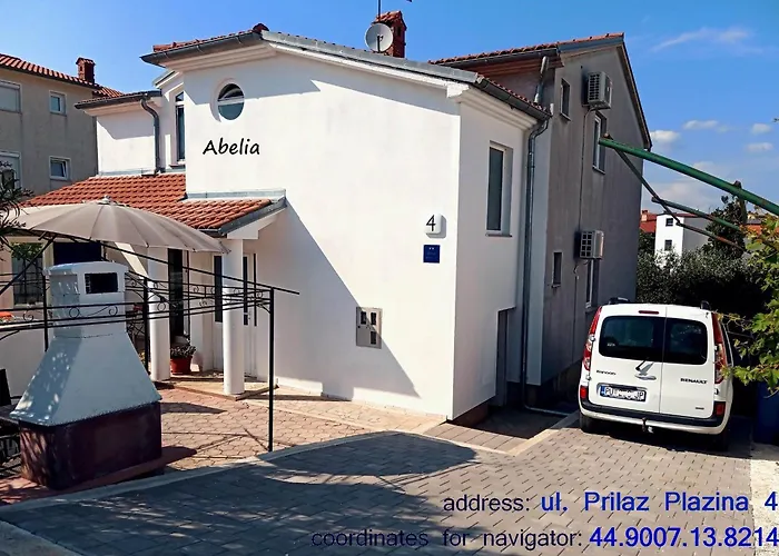 Abelia Sea View Apartment
