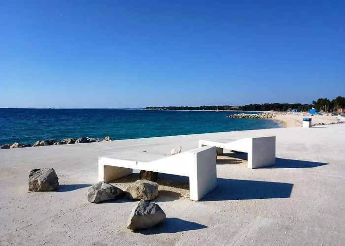 Abelia Sea View Apartment