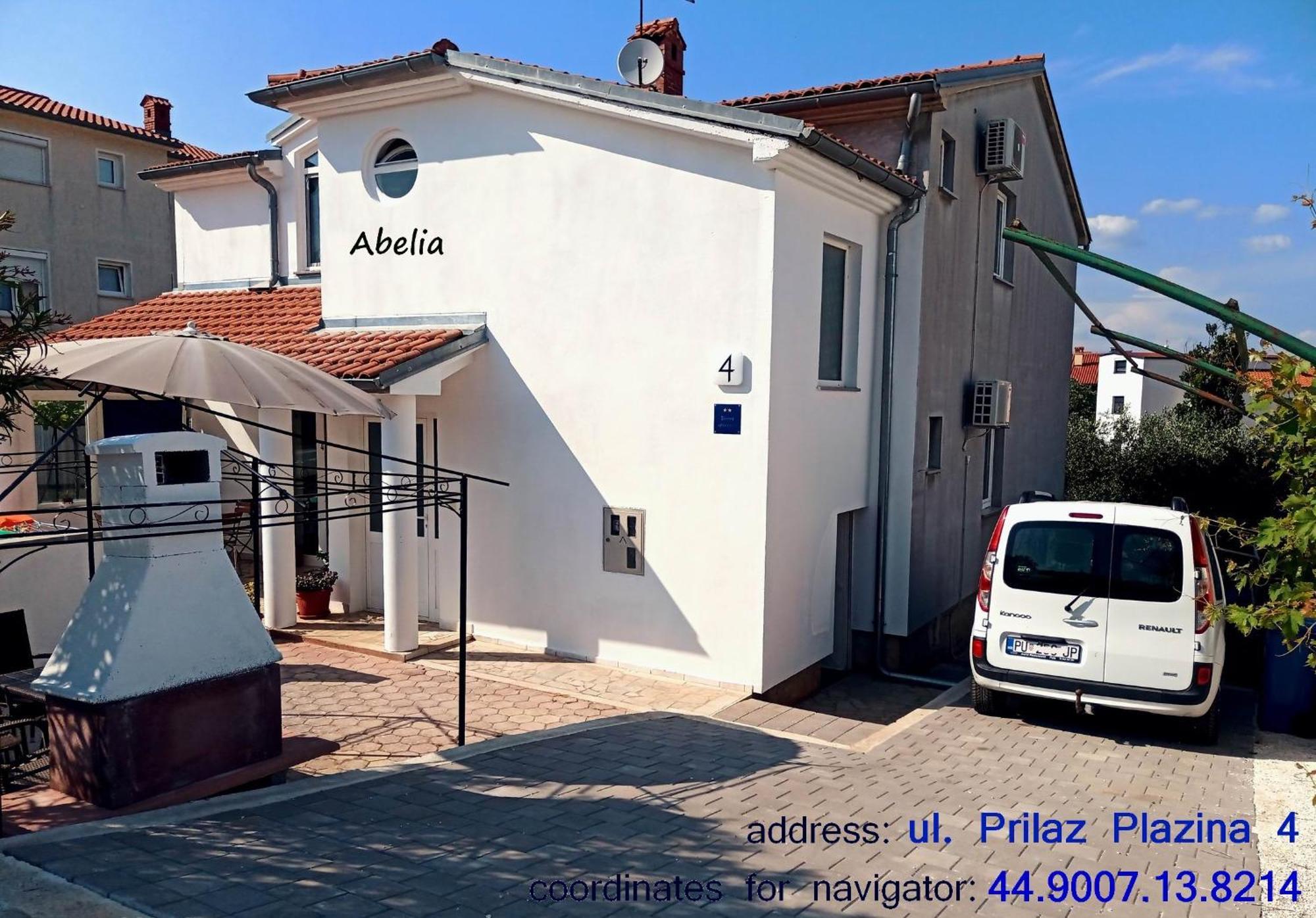 Abelia Sea View